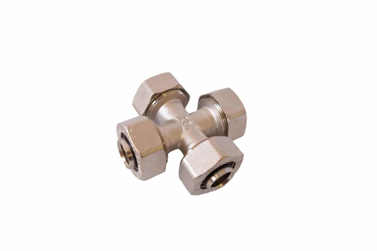 3/4" CROSS FITTING MAXLINE