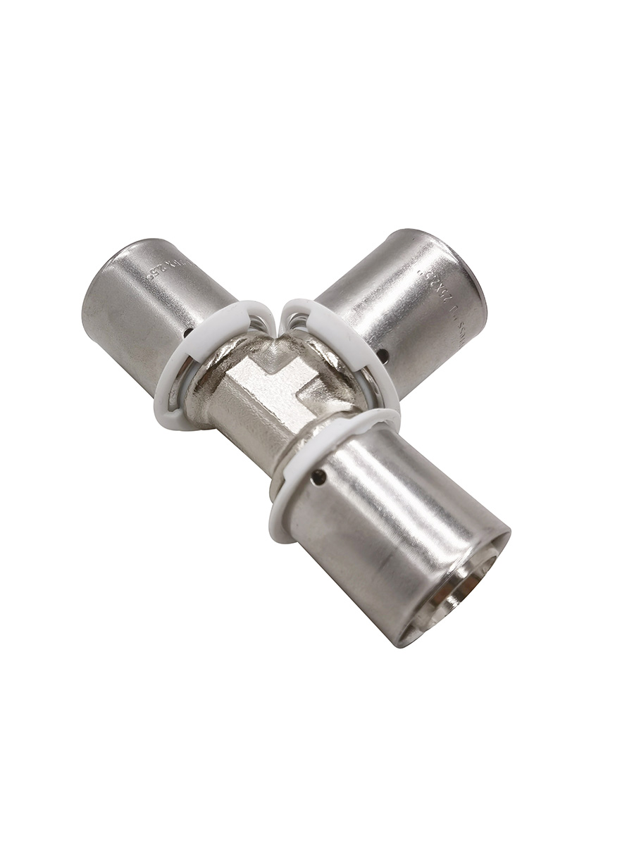 1/2"  EQUAL TEE COMPRESSED FLEXIBLE TUBING